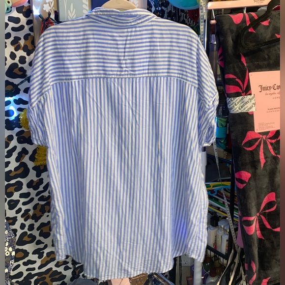 BEACHLUNCHLOUNGE STRIPED BUTTON DOWN SHORT SLEEVE SHIRT - Picture 2 of 4